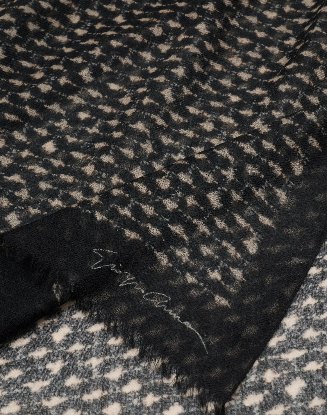jacquard-cashmere-stole-brown--giorgio-armani