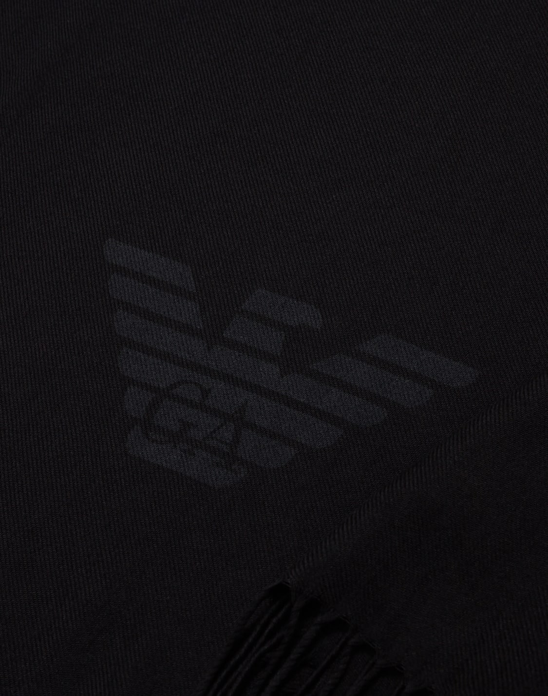 bufanda-con-flecos-y-estampado-de-guila-negro--emporio-armani