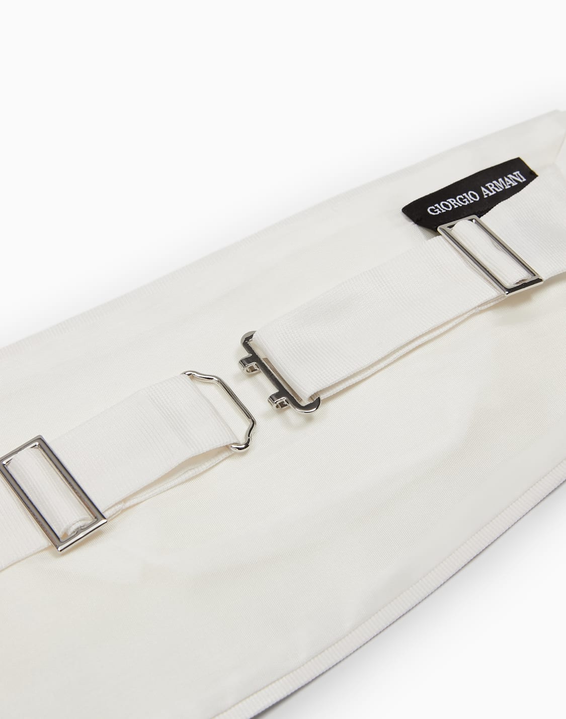 silk-satin-tuxedo-cummerbund-white--giorgio-armani