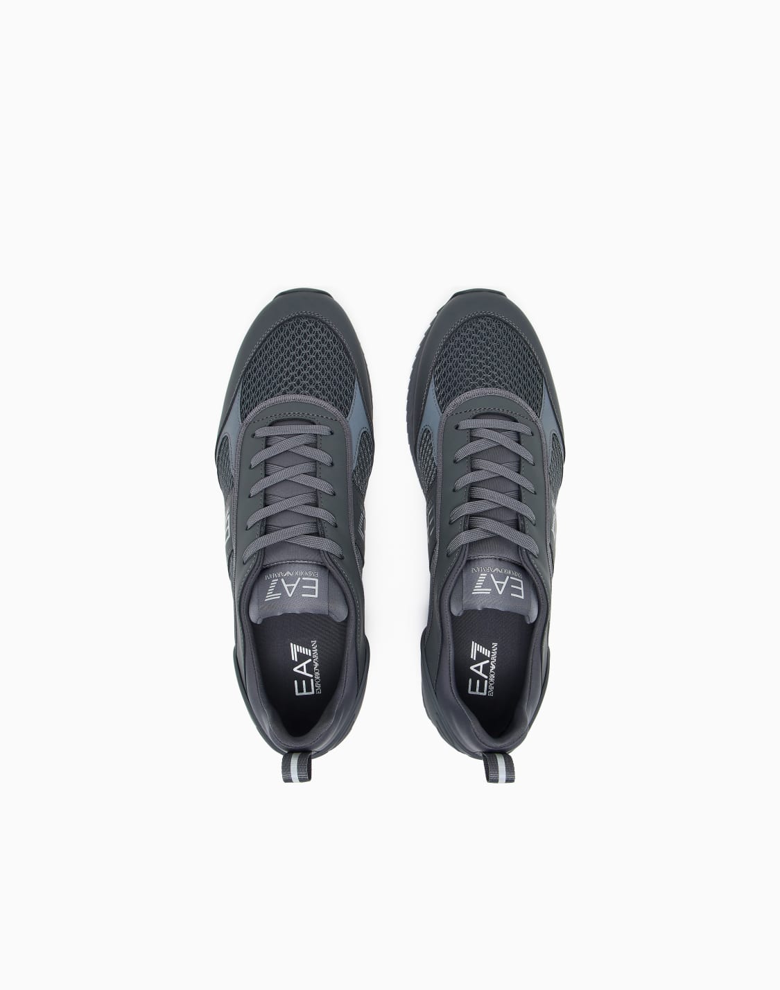 black-and-white-laces-sneakers-grey--ea7
