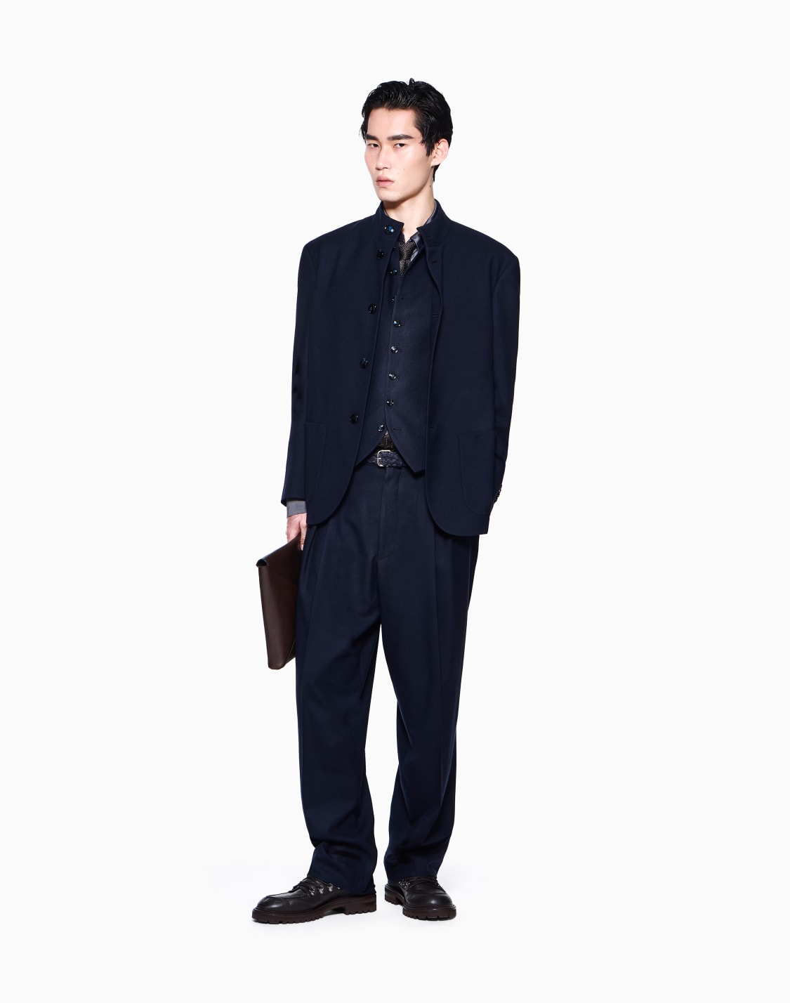 blazer-one-shot-regular-fit-in-fluid-virgin-wool-navy-blue--giorgio-armani