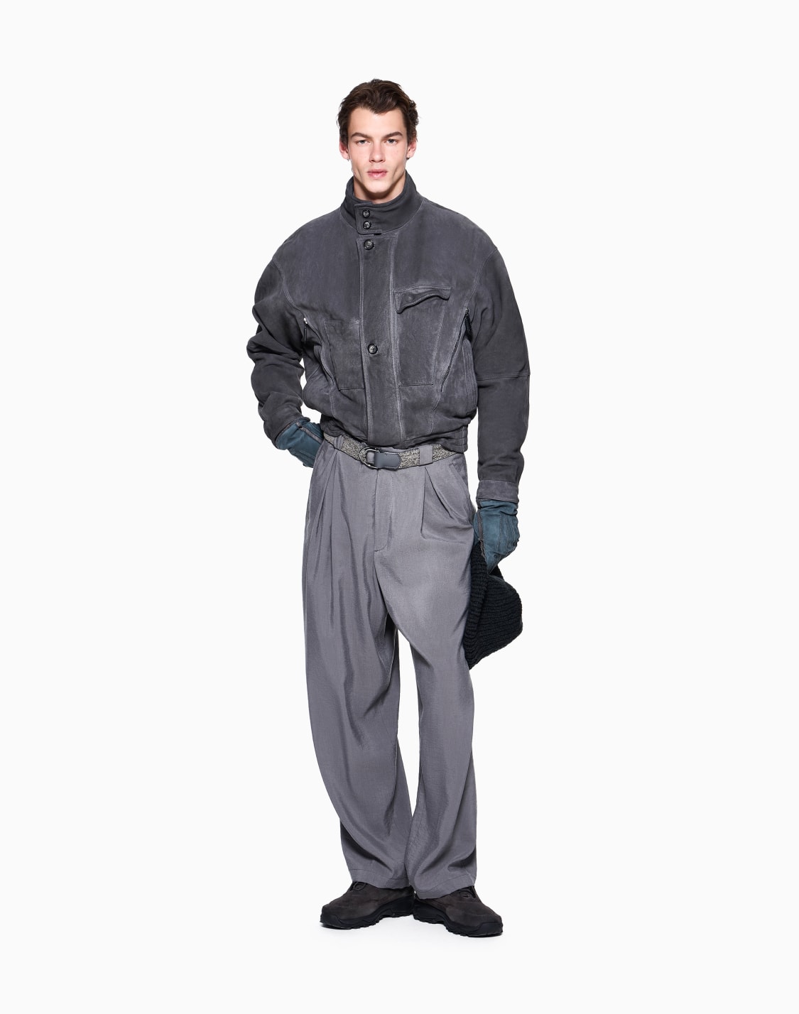 pantalon-avec-pinces-en-mlange-de-soie-lave-gris--giorgio-armani
