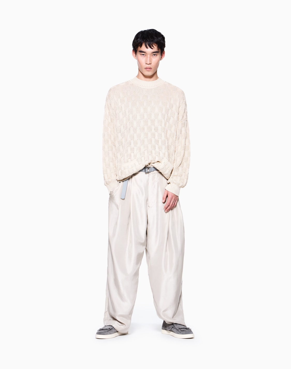 pull-ctel-oversize-en-soie-col-rond-avec-poches-beige--giorgio-armani