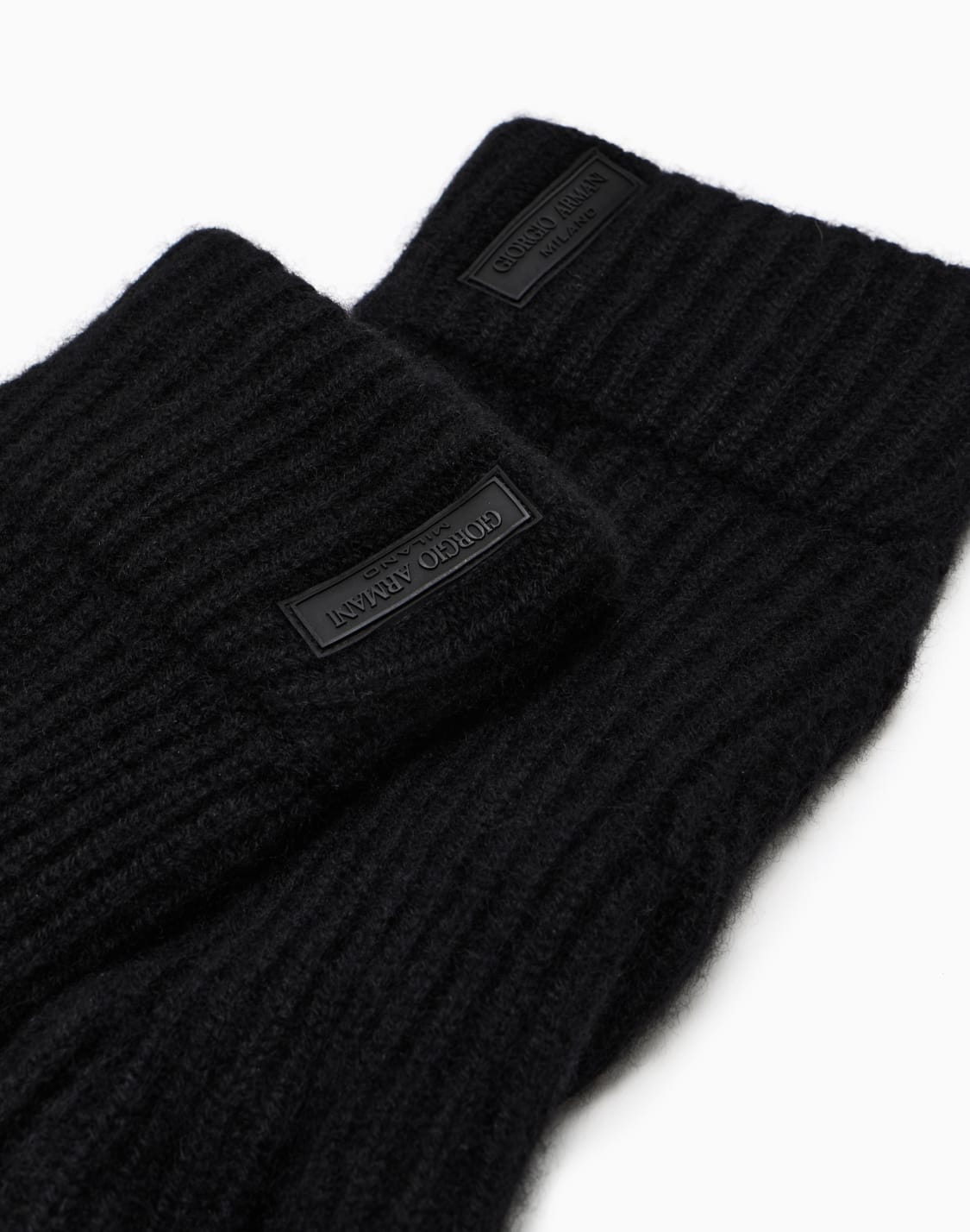 gloves-in-pure-cashmere-knit-black--giorgio-armani