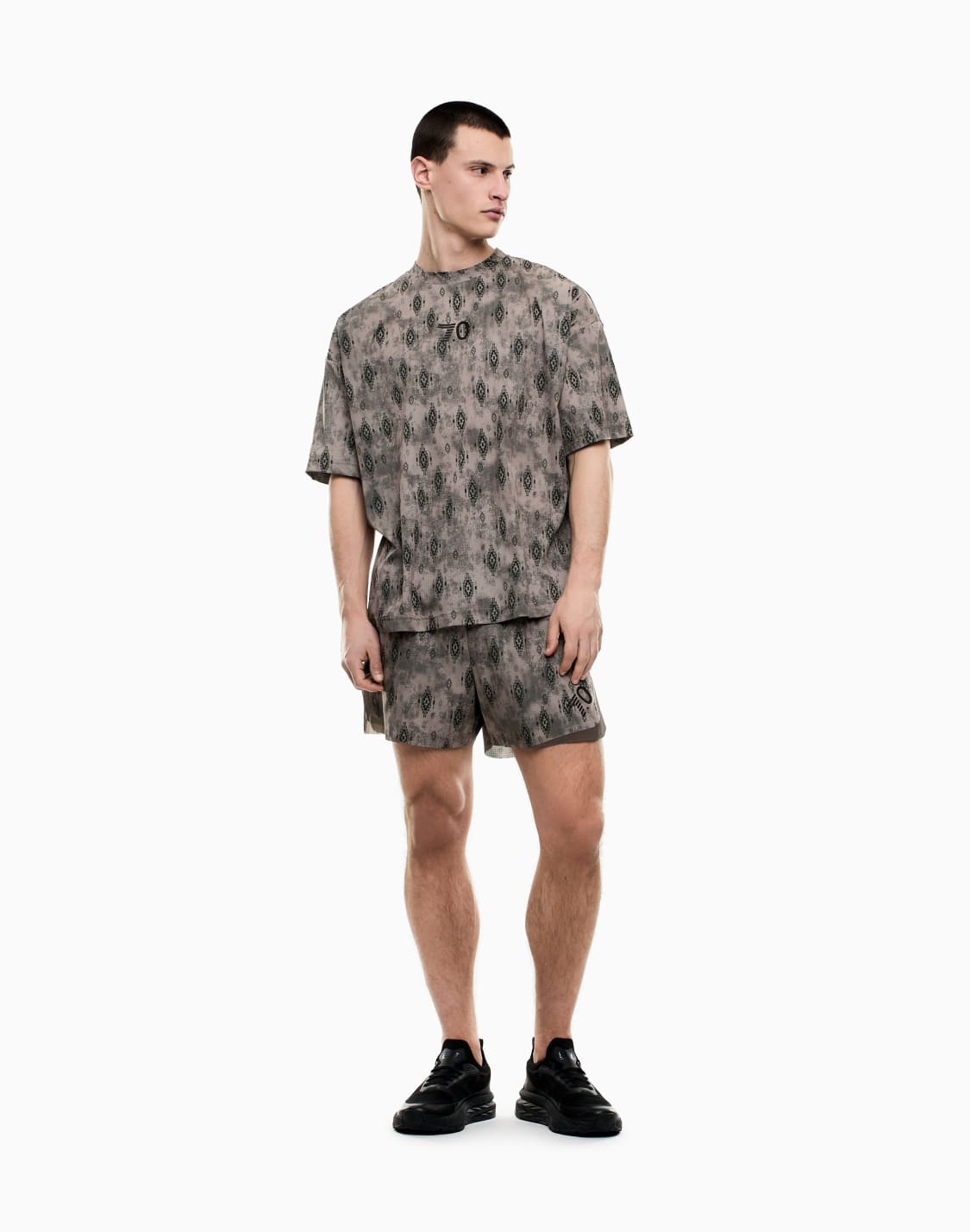 sports-pants-with-logoed-side-stripes-brown--ea7