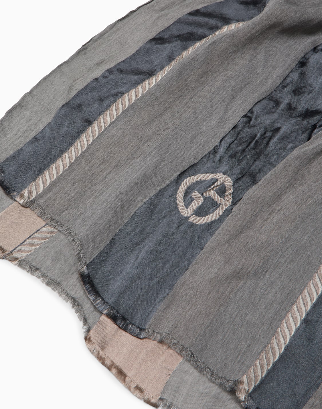 silk-blend-jacquard-stole-grey--giorgio-armani