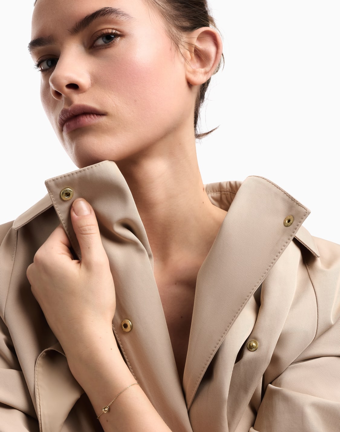 -yellow-gold-tone-sterling-silver-knot-bracelet-multicolored--emporio-armani