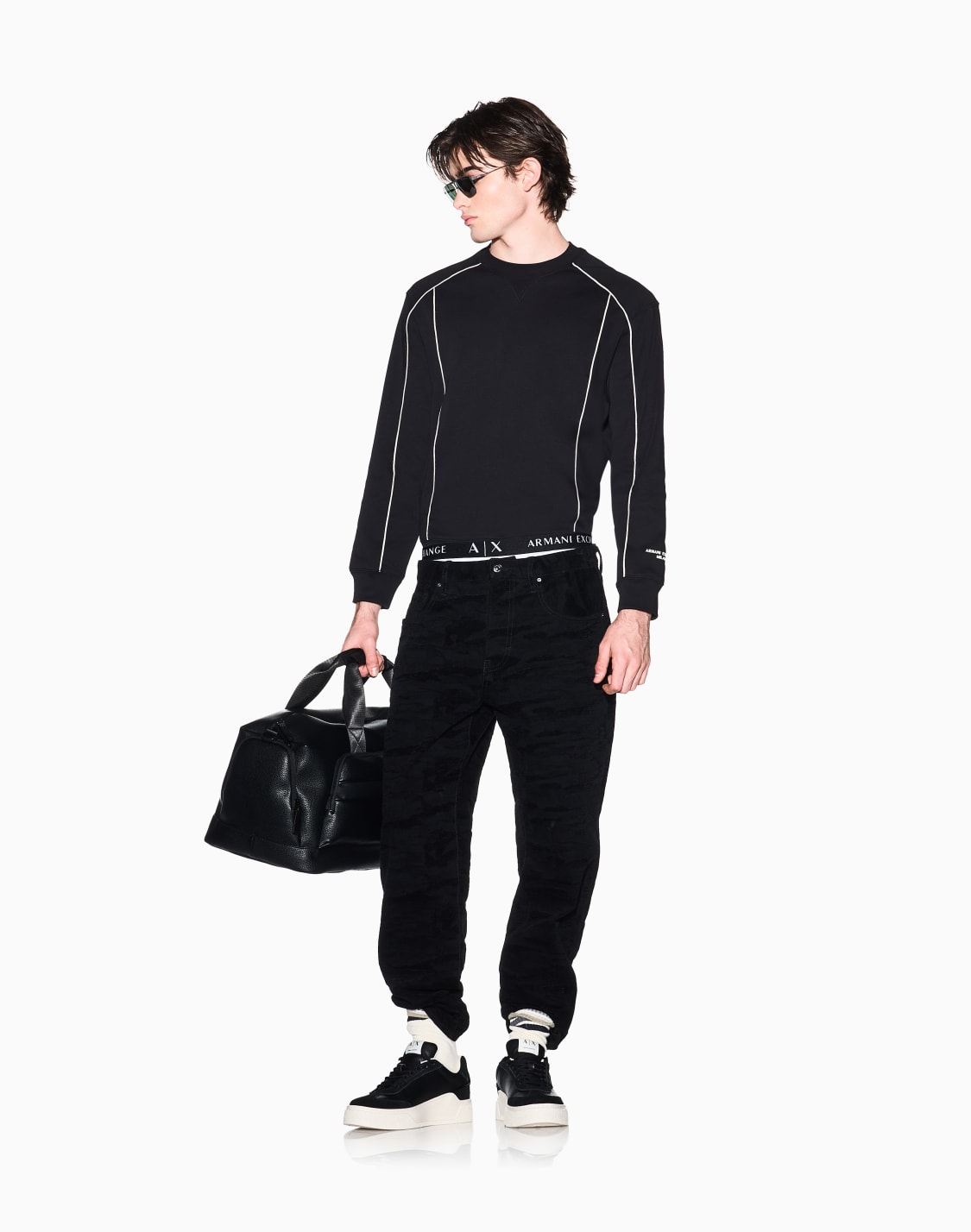 sophisticated-comfort-crewneck-interlock-sweatshirt-noir--armani-exchange