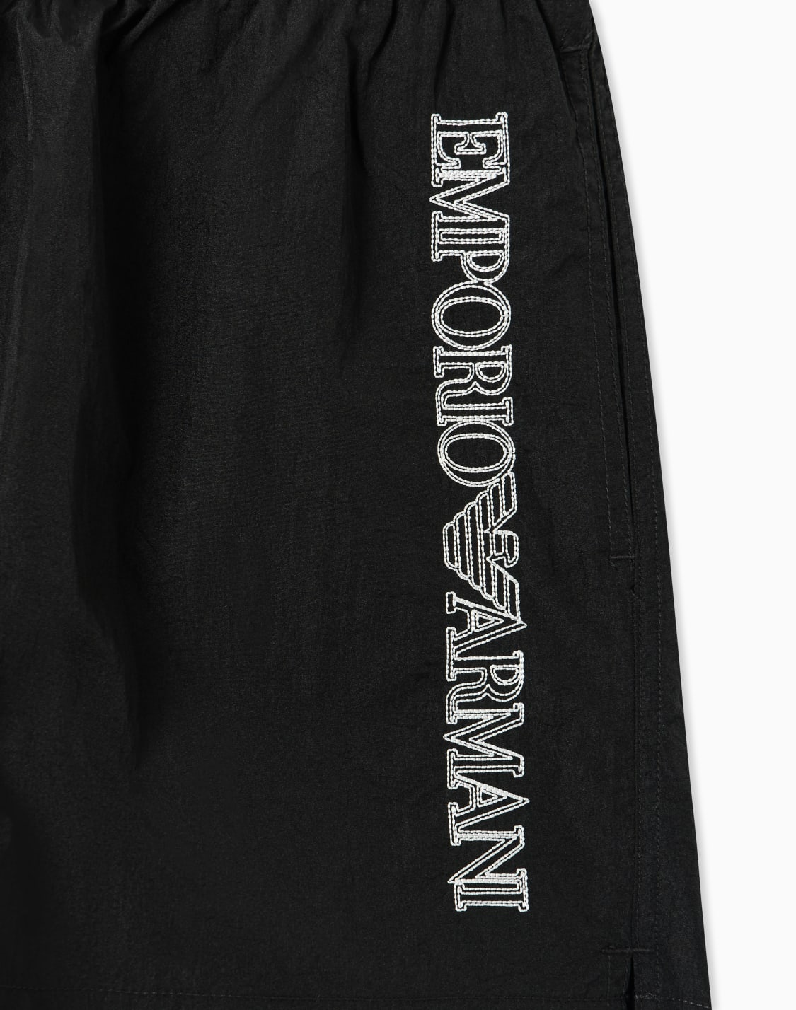 short-de-bain-avec-broderie-logo-surpique-noir--emporio-armani