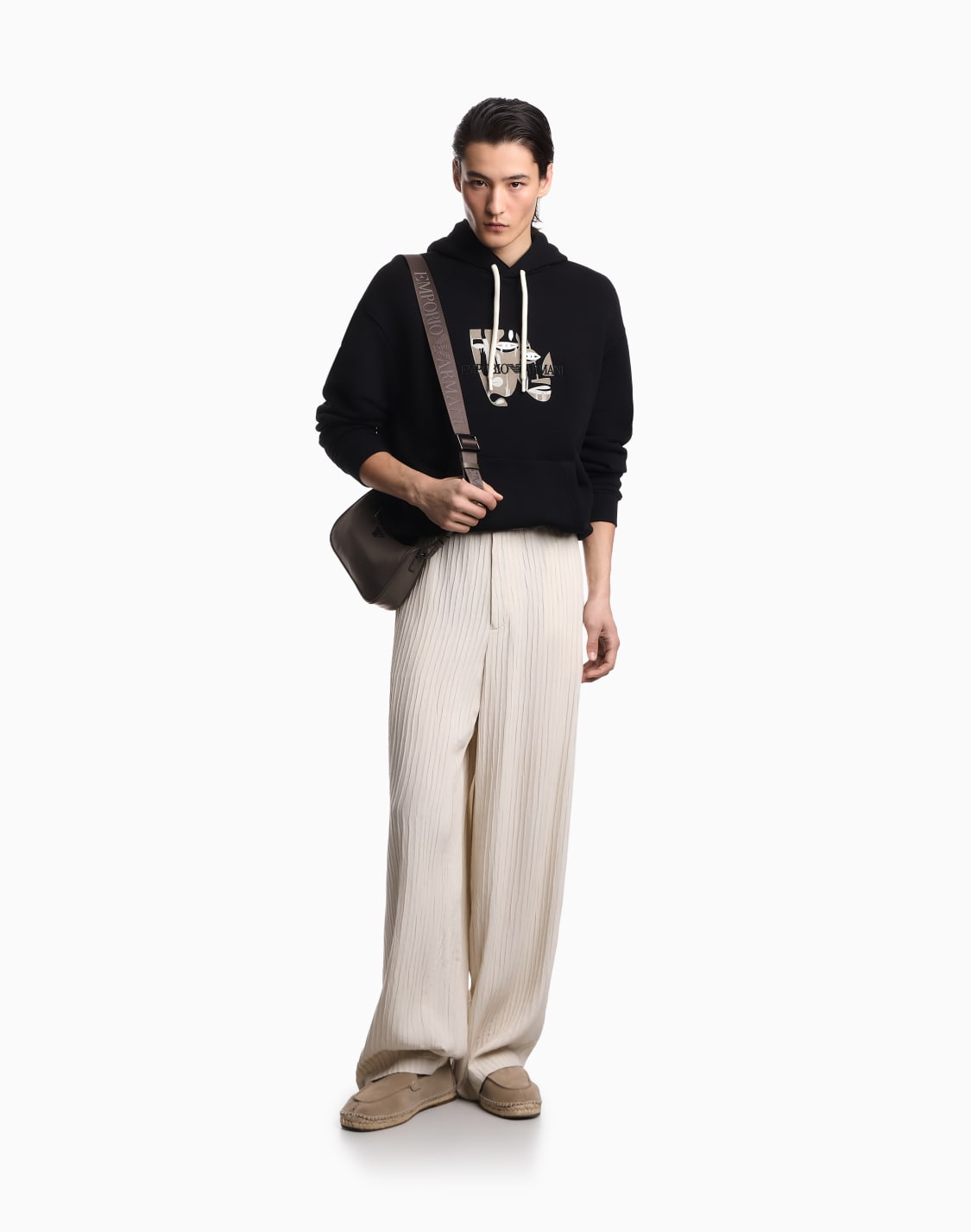 twill-jersey-hoodie-with-tribal-print-ブラック--emporio-armani