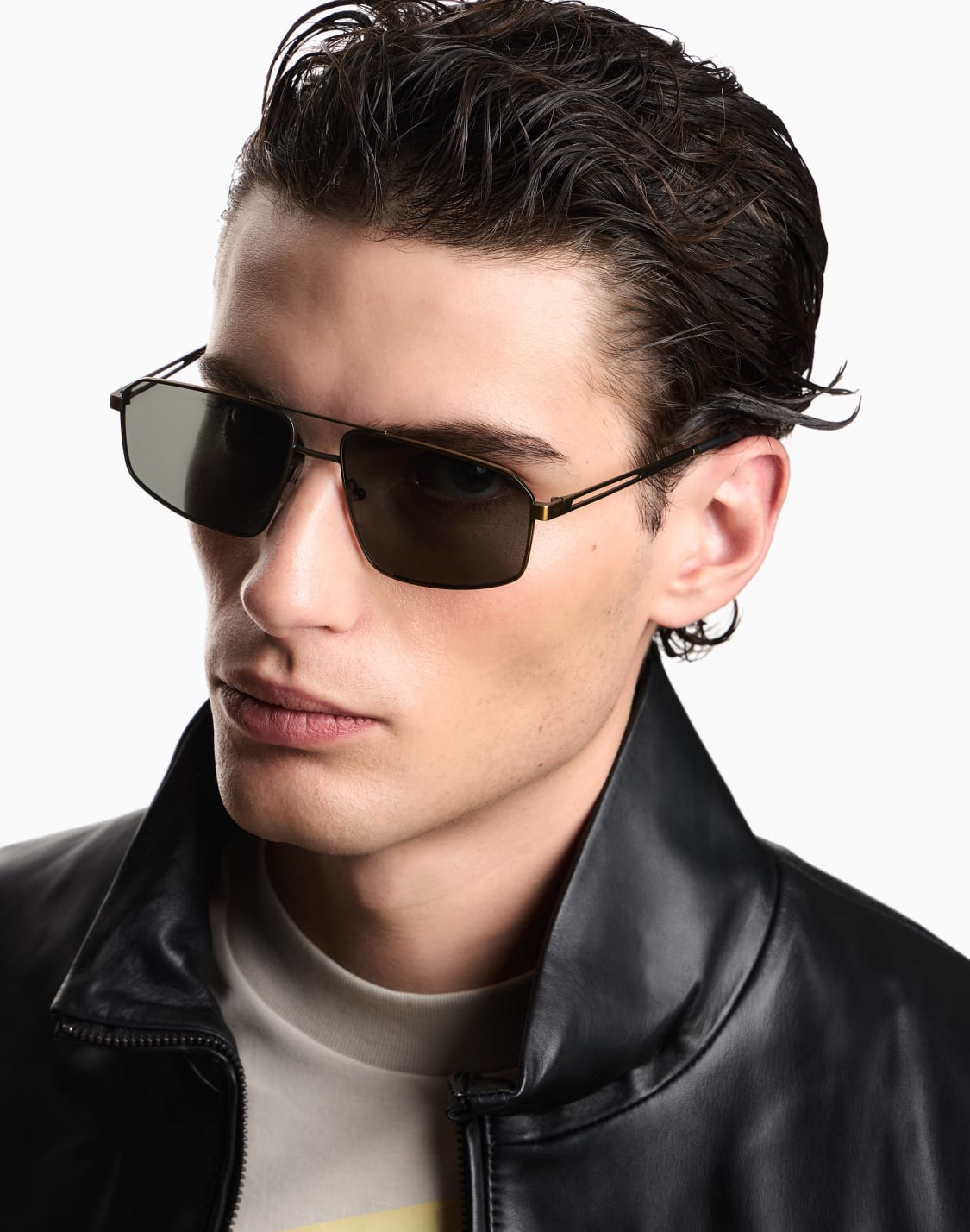 occhiali-da-sole-da-uomo-forma-pilot-oro--emporio-armani