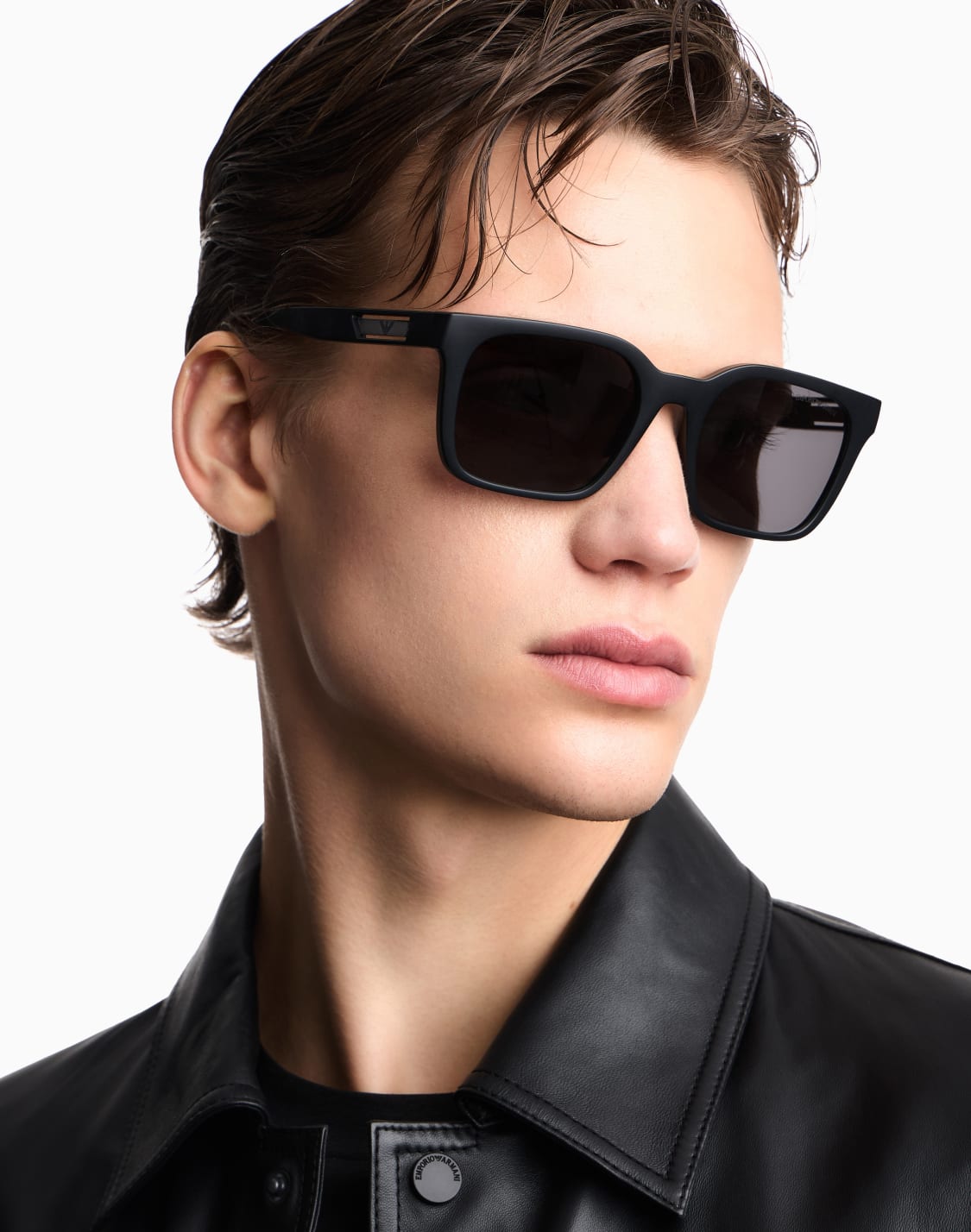 occhiali-da-sole-da-uomo-forma-squadrata-nero--emporio-armani