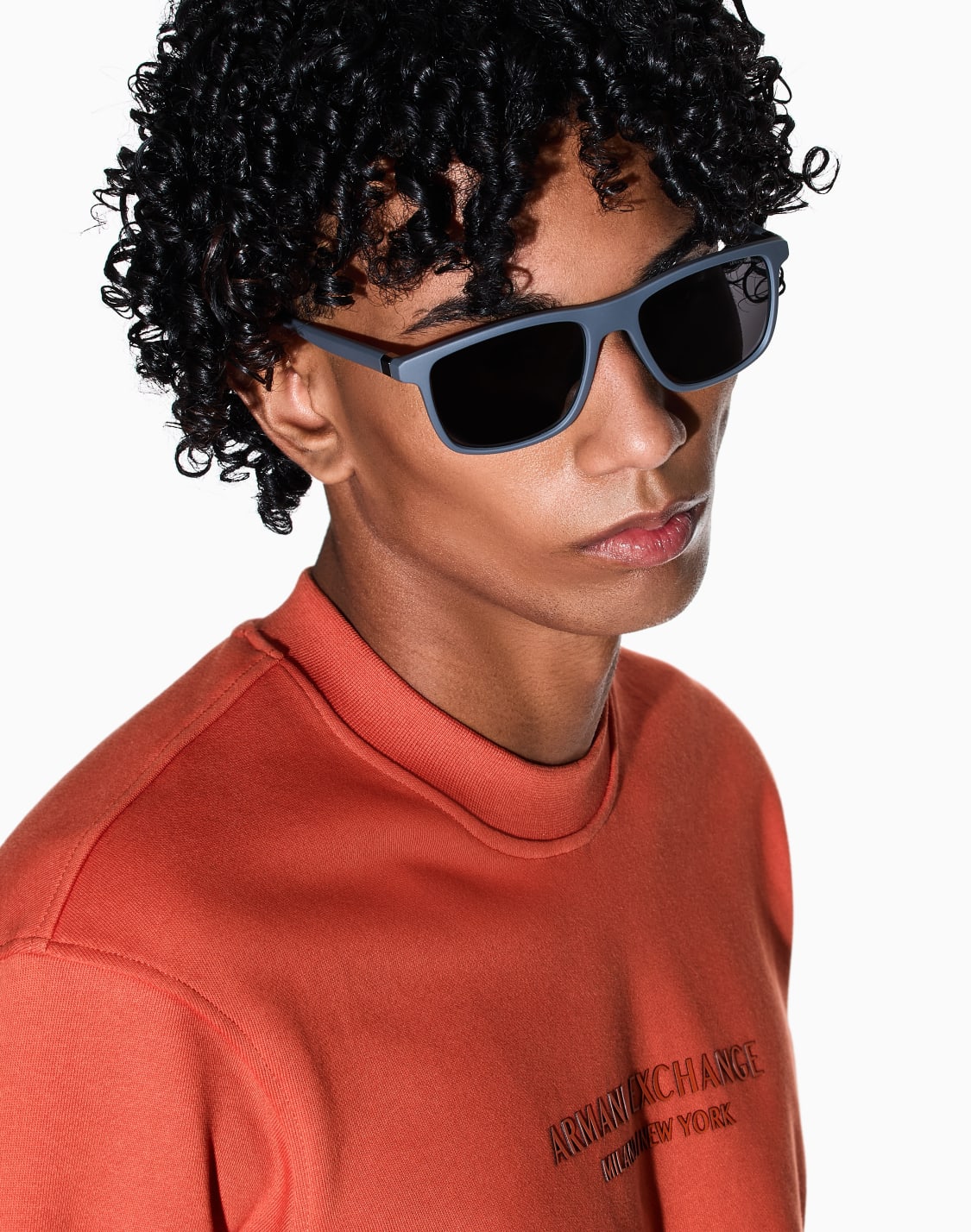 occhiali-da-sole-grigio--armani-exchange