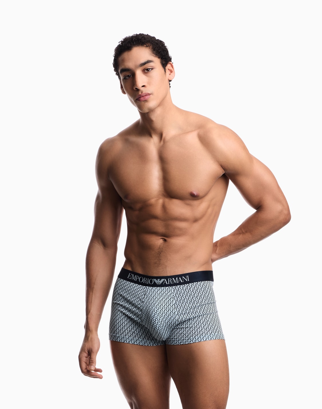 paquete-de-dos-calzoncillos-bxer-de-punto-con-mezcla-de-estampados-celeste--emporio-armani