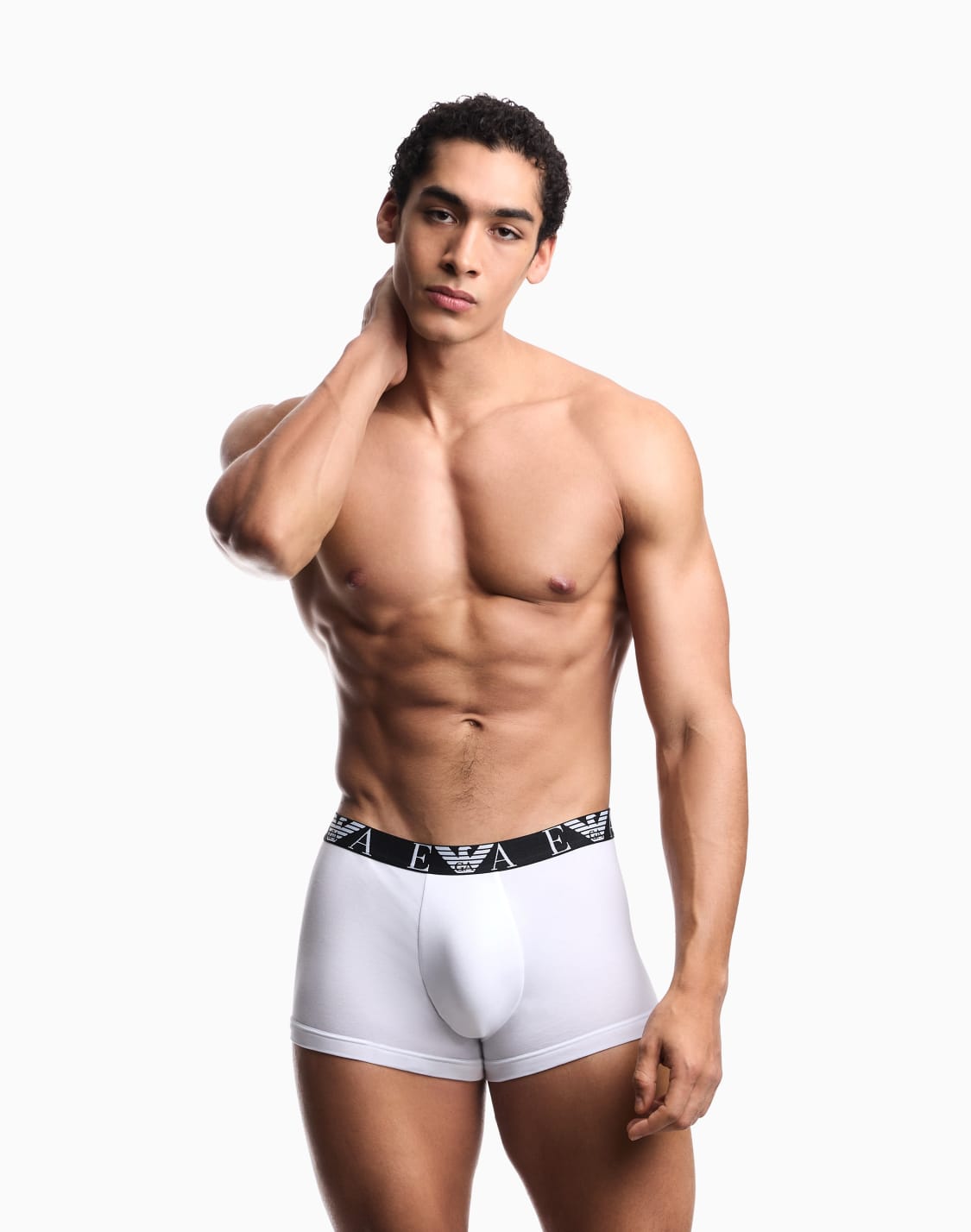 paquete-de-tres-calzoncillos-bxer-con-logotipo-llamativo-de-monograma-multicolor--emporio-armani