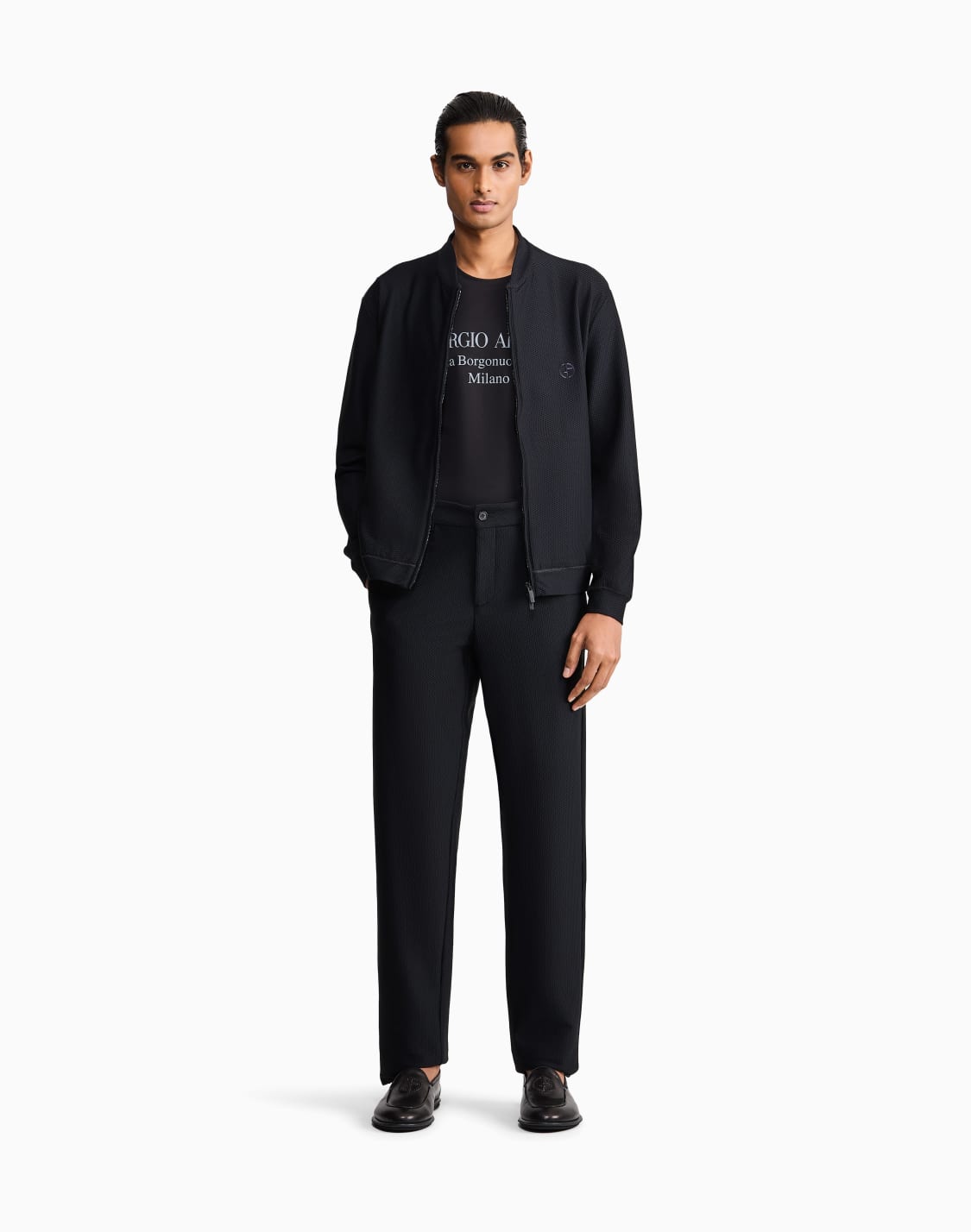 t-shirt-girocollo-borgonuovo-11-in-jersey-di-cotone-pima-nero--giorgio-armani