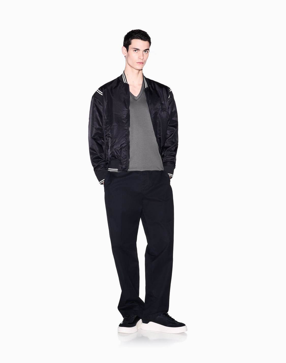 t-shirt-slim-fit-en-jersey-de-coton-pima-vert--armani-exchange