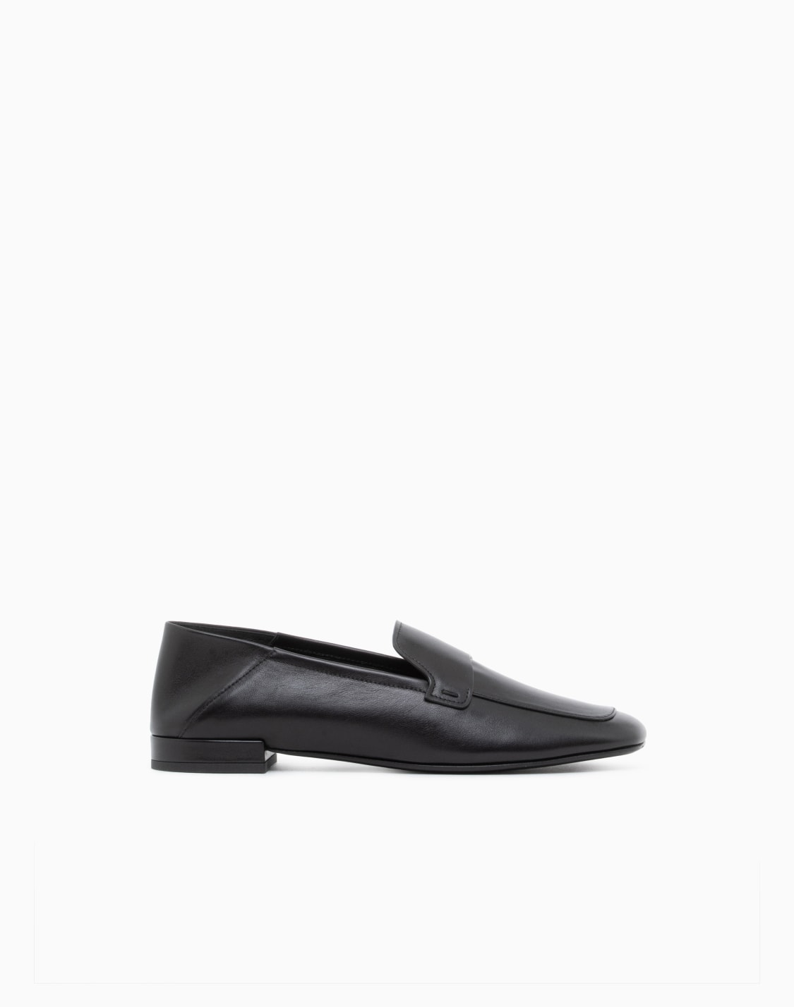 loafer-in-leather-with-a-leather-sole-black--giorgio-armani