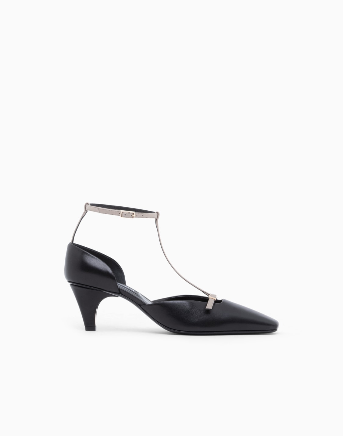 decollete-shoe-leather-upper-and-leather-lining-and-sole-black--giorgio-armani