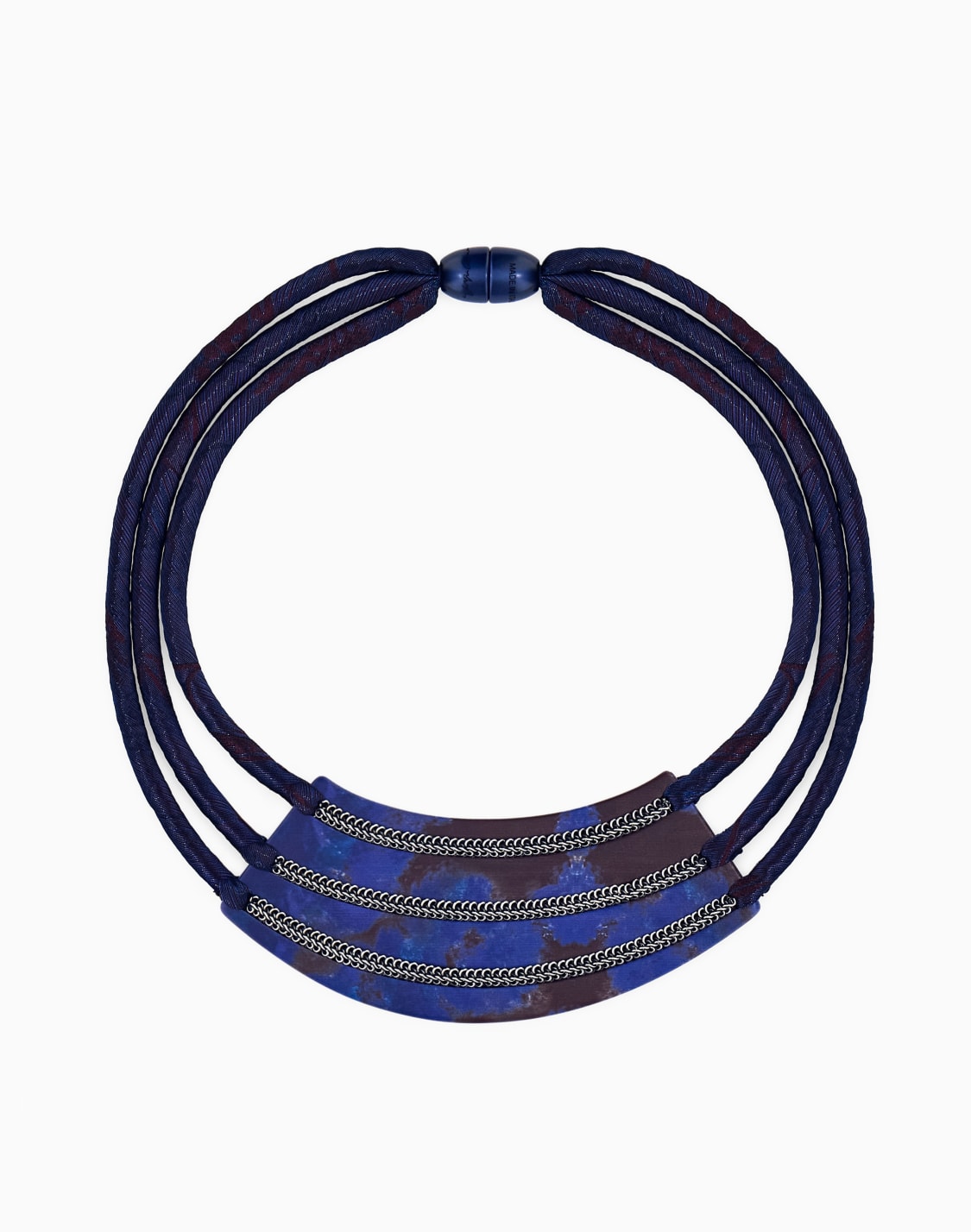 colliers-bleu--giorgio-armani