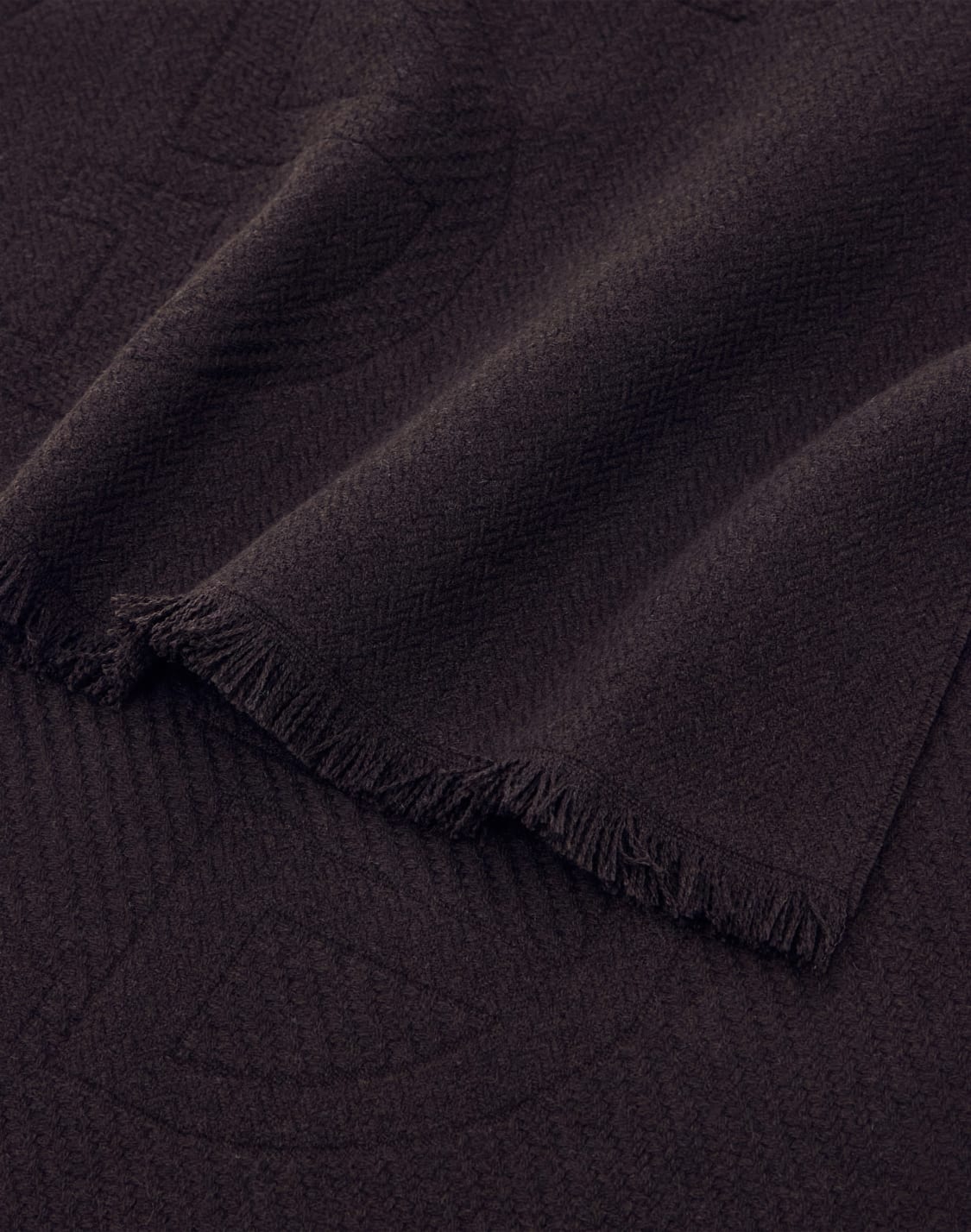 stole-new-normal-in-wool-with-scattered-jacquard-logo-brown--giorgio-armani