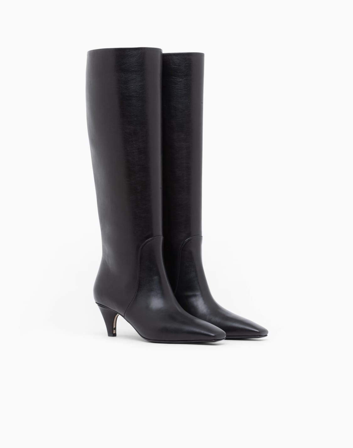 stivali-in-pelle-con-punta-sfilata-e-tacco-affusolato-nero--giorgio-armani