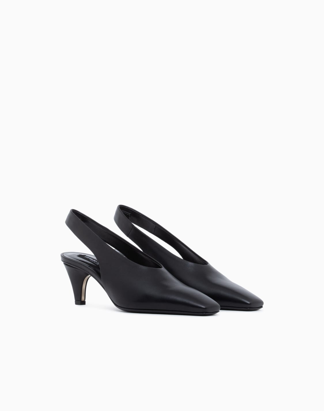 decollete-shoe-leather-lining-and-leather-sole-black--giorgio-armani