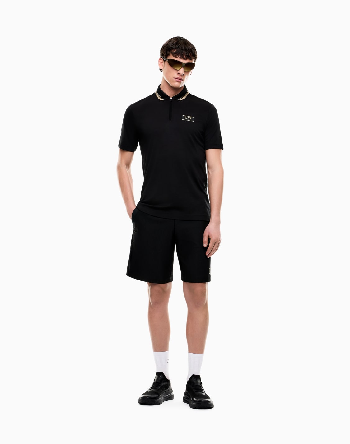 premium-label-shorts-in-technical-fabric-black--ea7