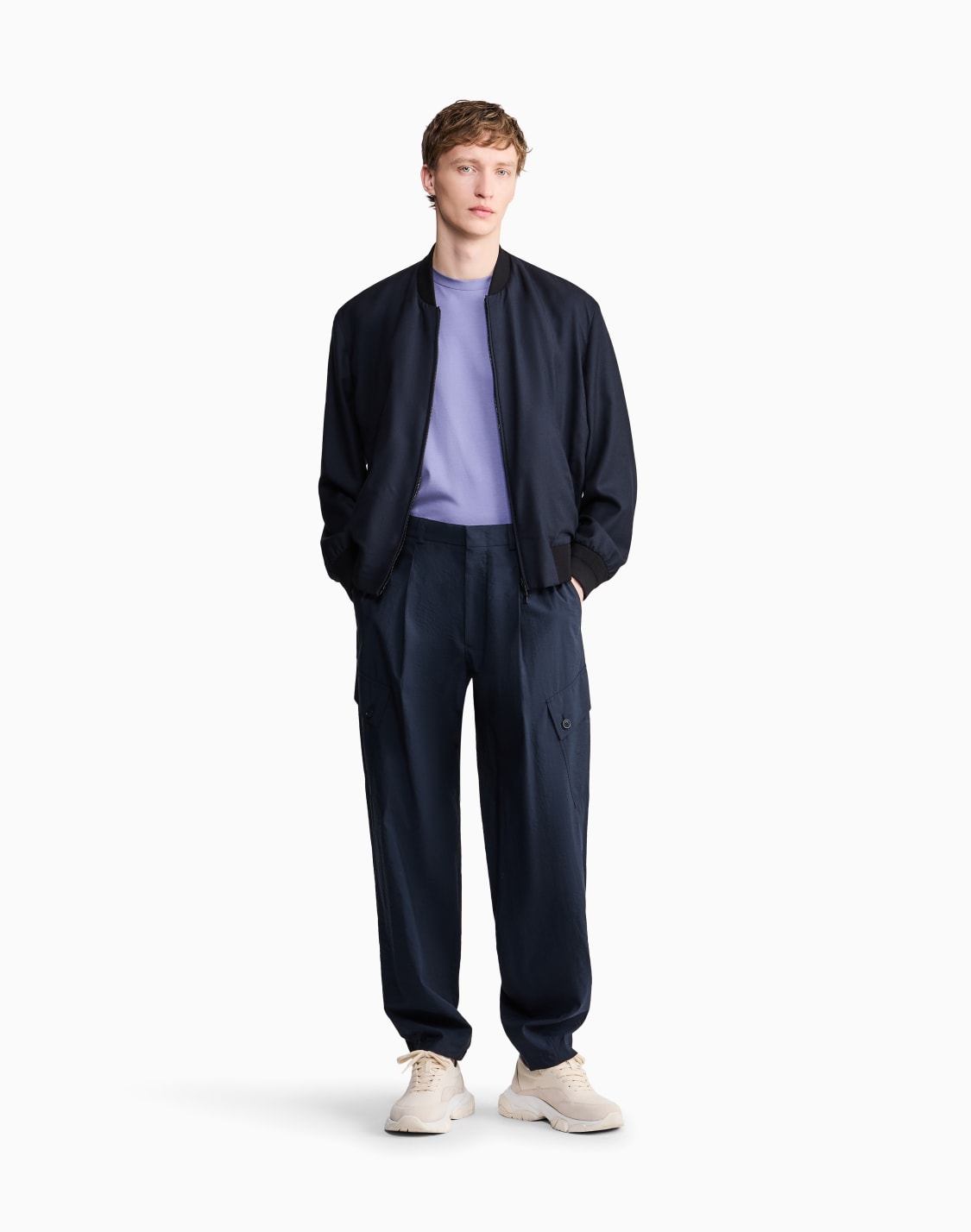 t-shirt-en-coton-et-modal-avec-broderie-violet--giorgio-armani