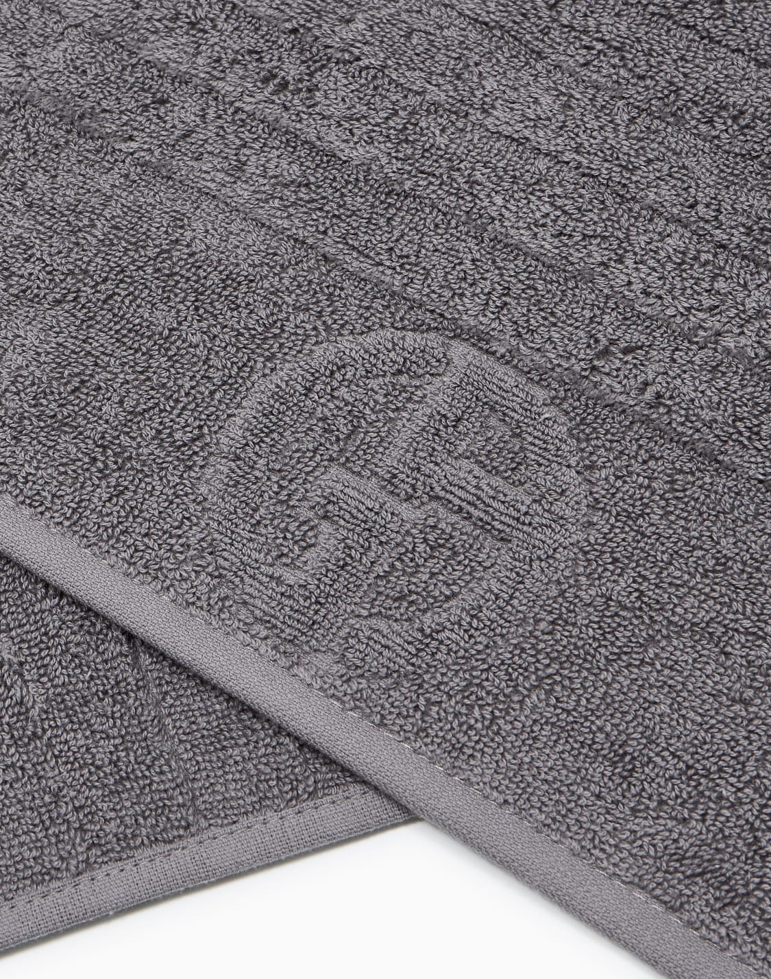 dorotea-body-towel-pleated-pattern-with-ga-logo-grey--armani-casa