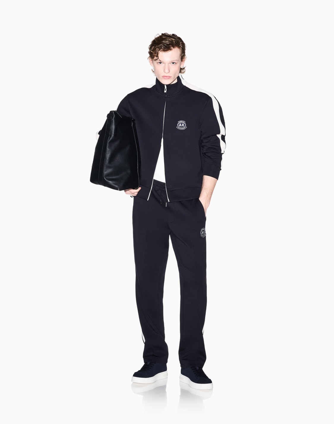 pantaloni-jogger-in-tessuto-bonded-blu-navy--armani-exchange