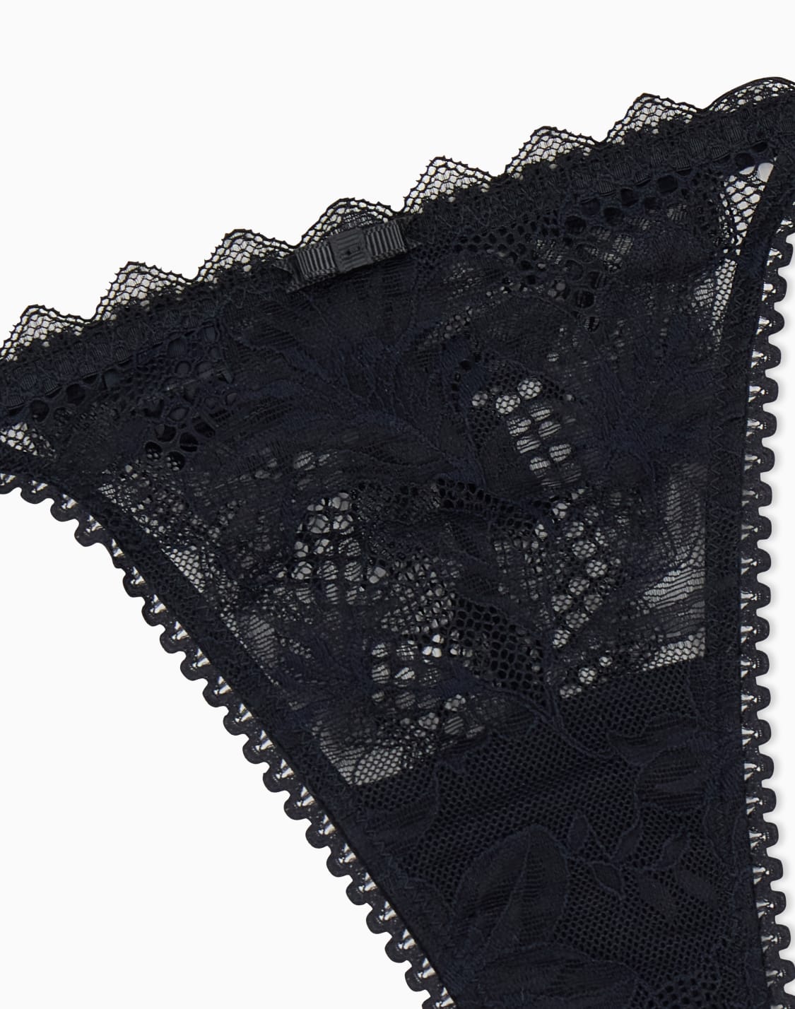 asv-eternal-lace-recycled-lace-thong-black--emporio-armani