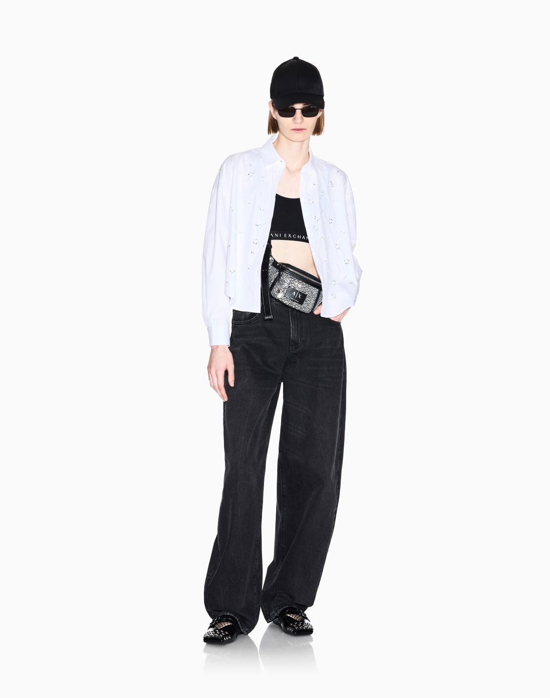 vaquero-holgado-de-algodn-desgastado-con-cinco-bolsillos-negro--armani-exchange