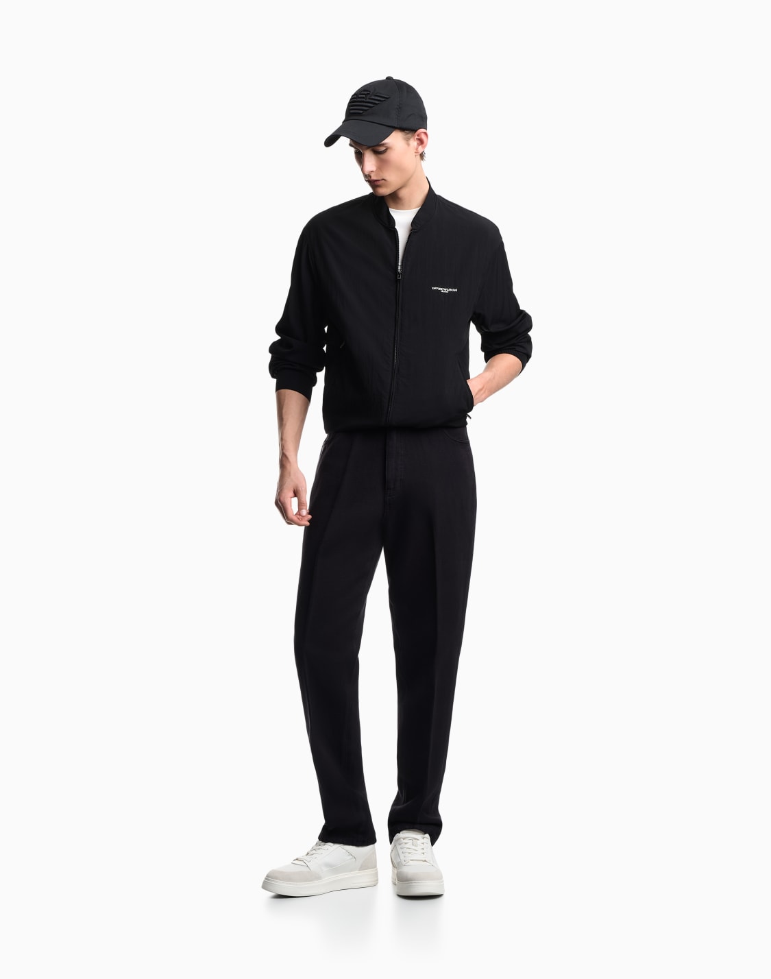 denim-capsule-collection-j22-regular-fit-hemp-blend-bull-jeans-navy-blue--emporio-armani