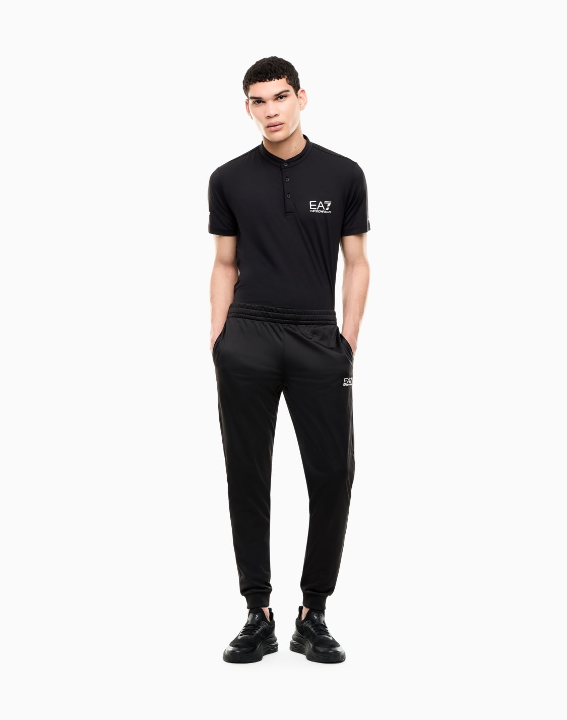 tennis-pro-henley-collar-polo-shirt-in-ventus7-technical-fabric-black--ea7