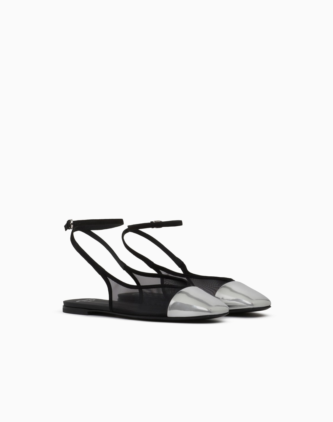 sandali-bassi-in-rete-e-camoscio-con-punta-a-specchio-nero--emporio-armani