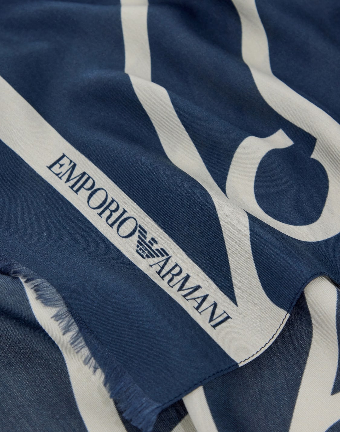 viscose-and-silk-stole-with-an-abstract-pattern-and-fringes-blue--emporio-armani