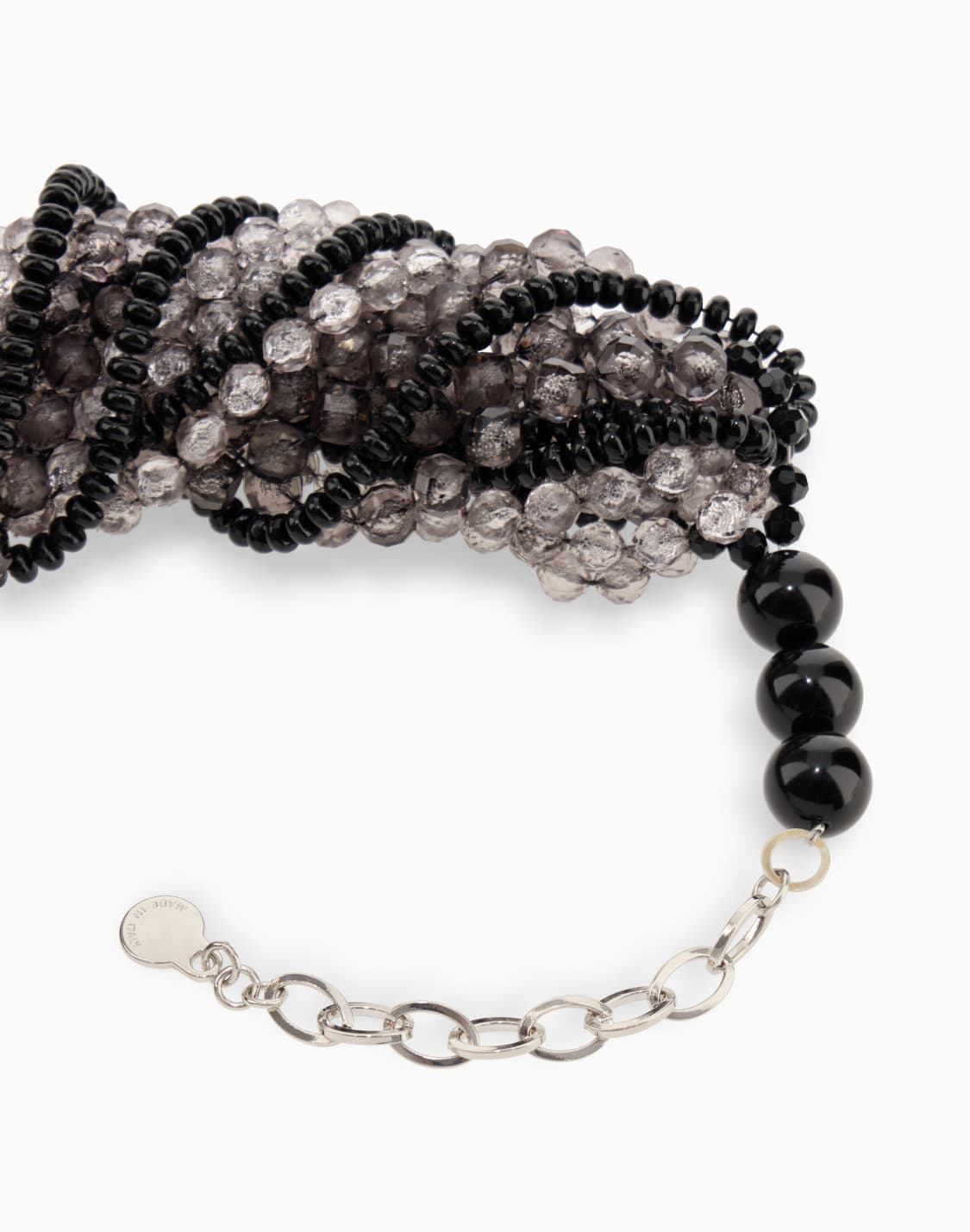 collar-multihilo-con-cuentas-facetadas-de-metacrilato-gris--emporio-armani