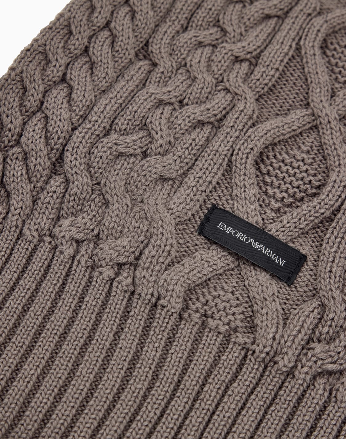 virgin-wool-scarf-with-cable-knit-and-ribbed-edges-brown--emporio-armani