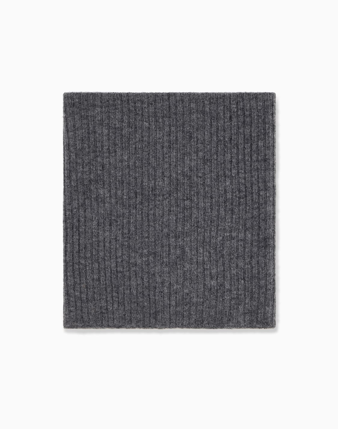 neck-warmer-essential-in-ribbed-virgin-wool-and-cashmere-grey--emporio-armani