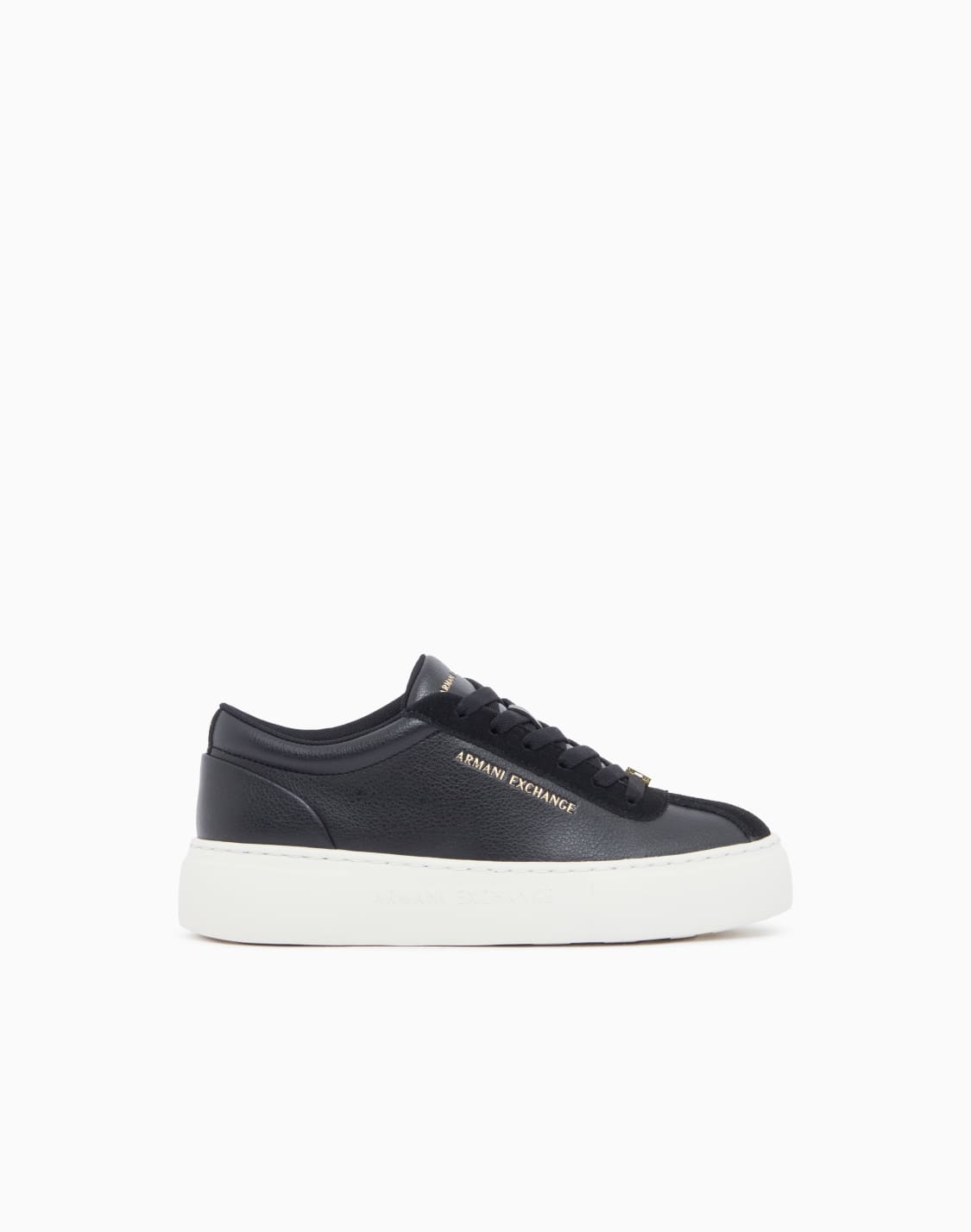 baskets-basses-avec-dtails-en-cuir-et-semelle-paisse-noir--armani-exchange
