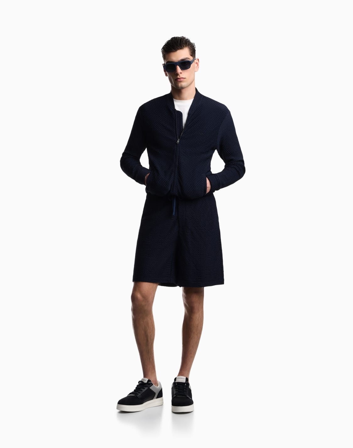 ブルゾン-エンボス-2wayストレッチジャジ-ネイビブル--emporio-armani