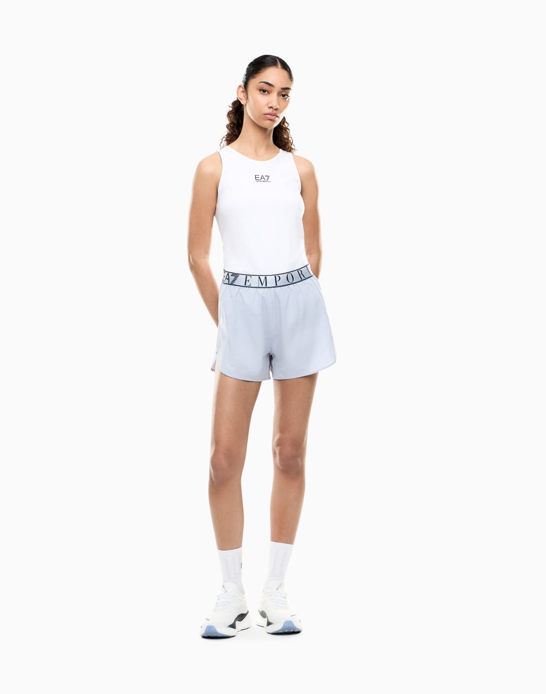 shorts-in-tessuto-tecnico-ventus7-azzurro--ea7