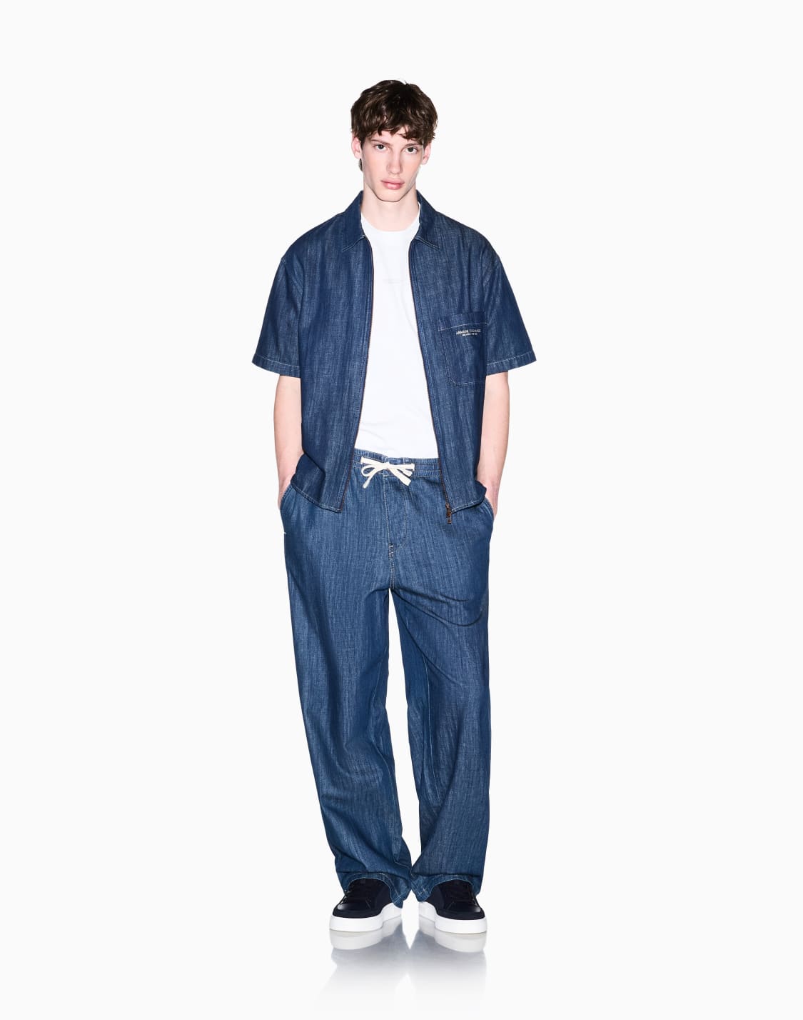 oversized-t-shirt-in-heavy-cotton-jersey-white--armani-exchange