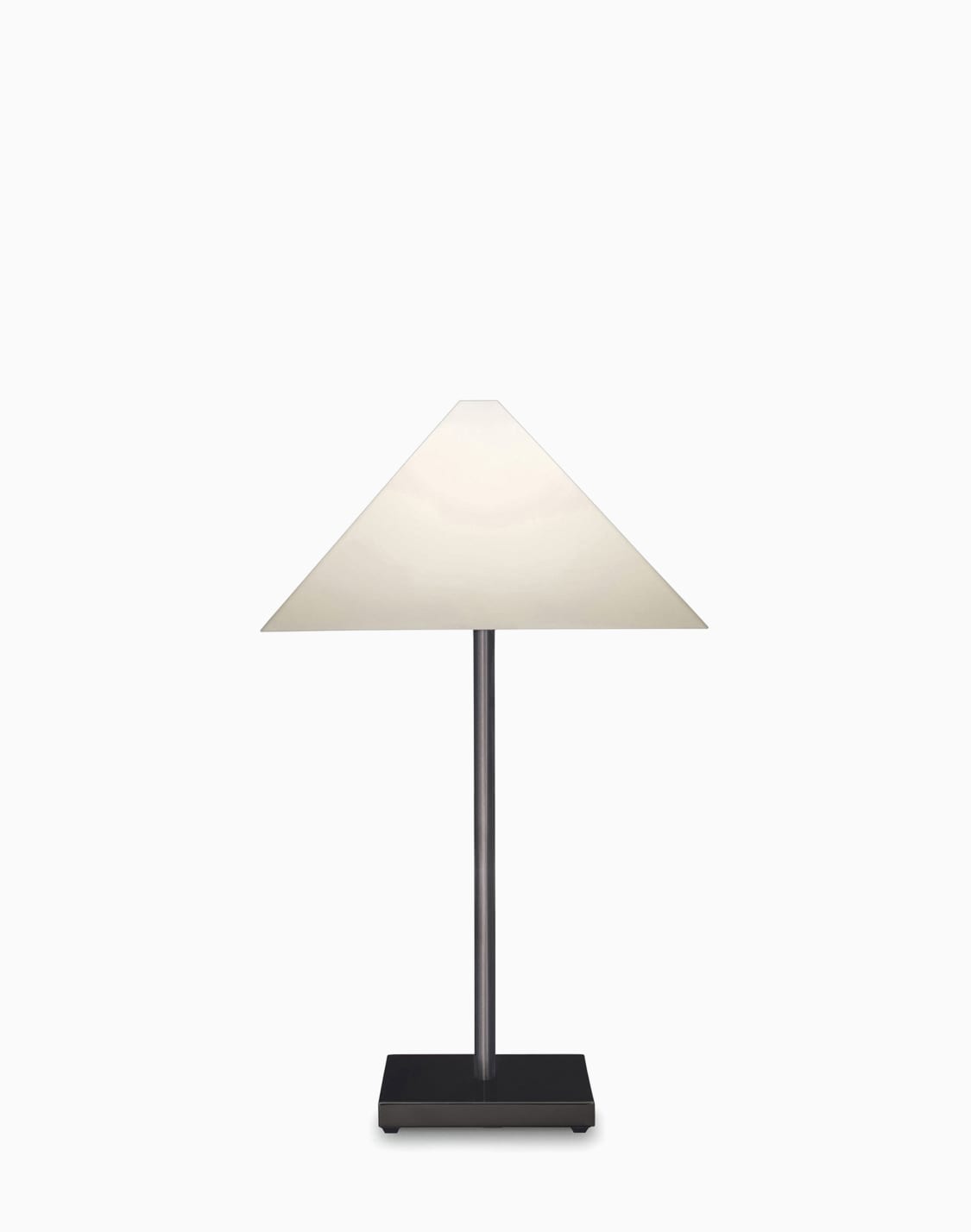 logo-table-lamp-white--armani-casa