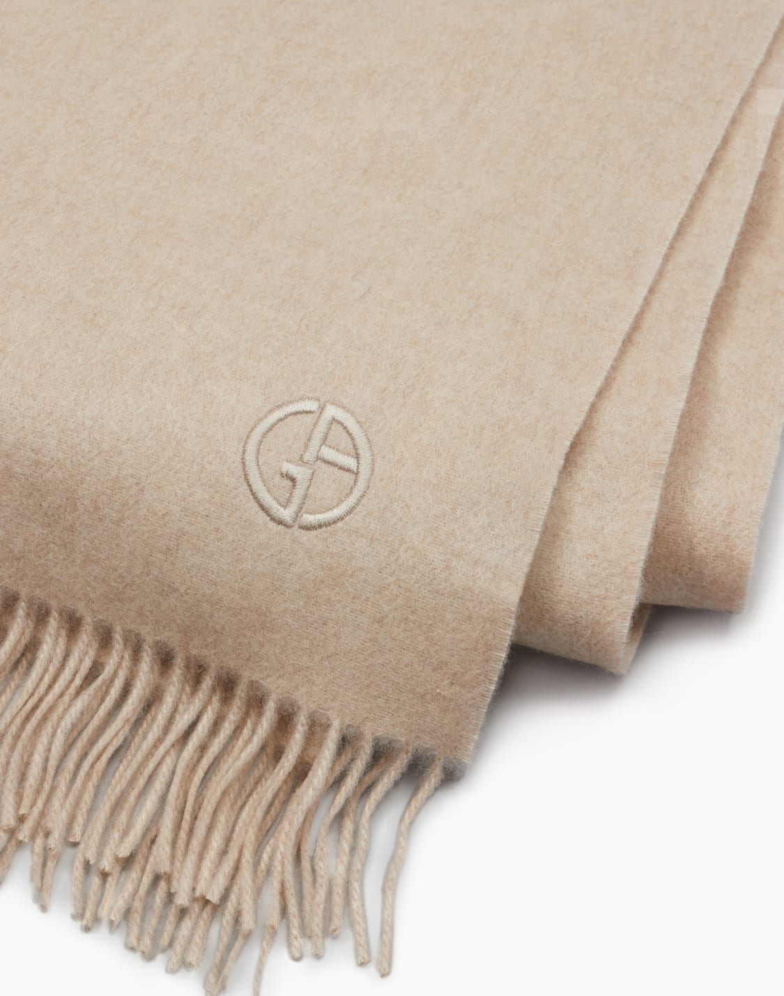 phoebe-plaid-beige--armani-casa