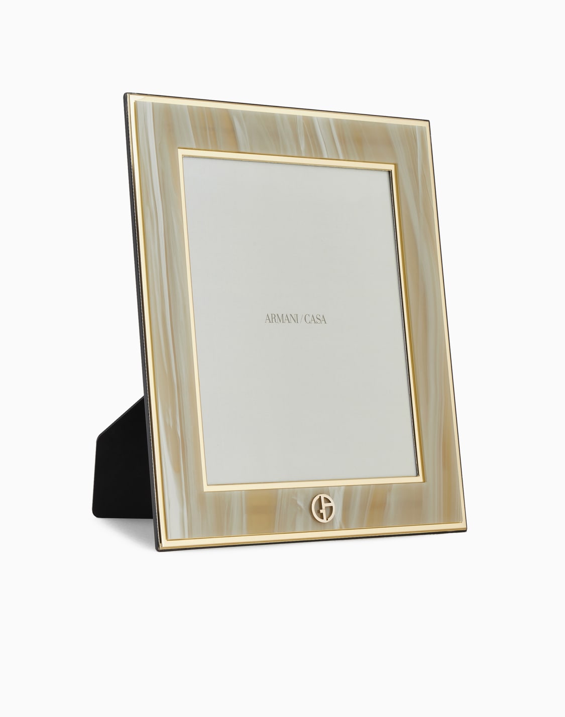 someone-big-frame-beige--armani-casa