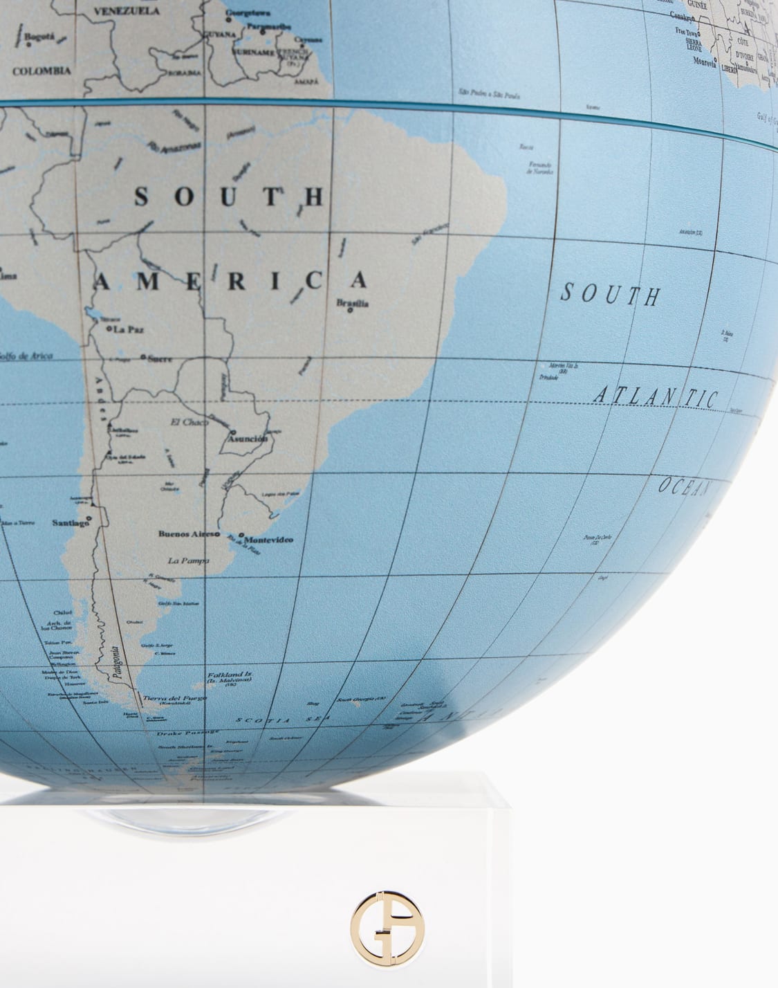 hunter-mappamondo-con-base-in-metacrilato-azzurro--armani-casa