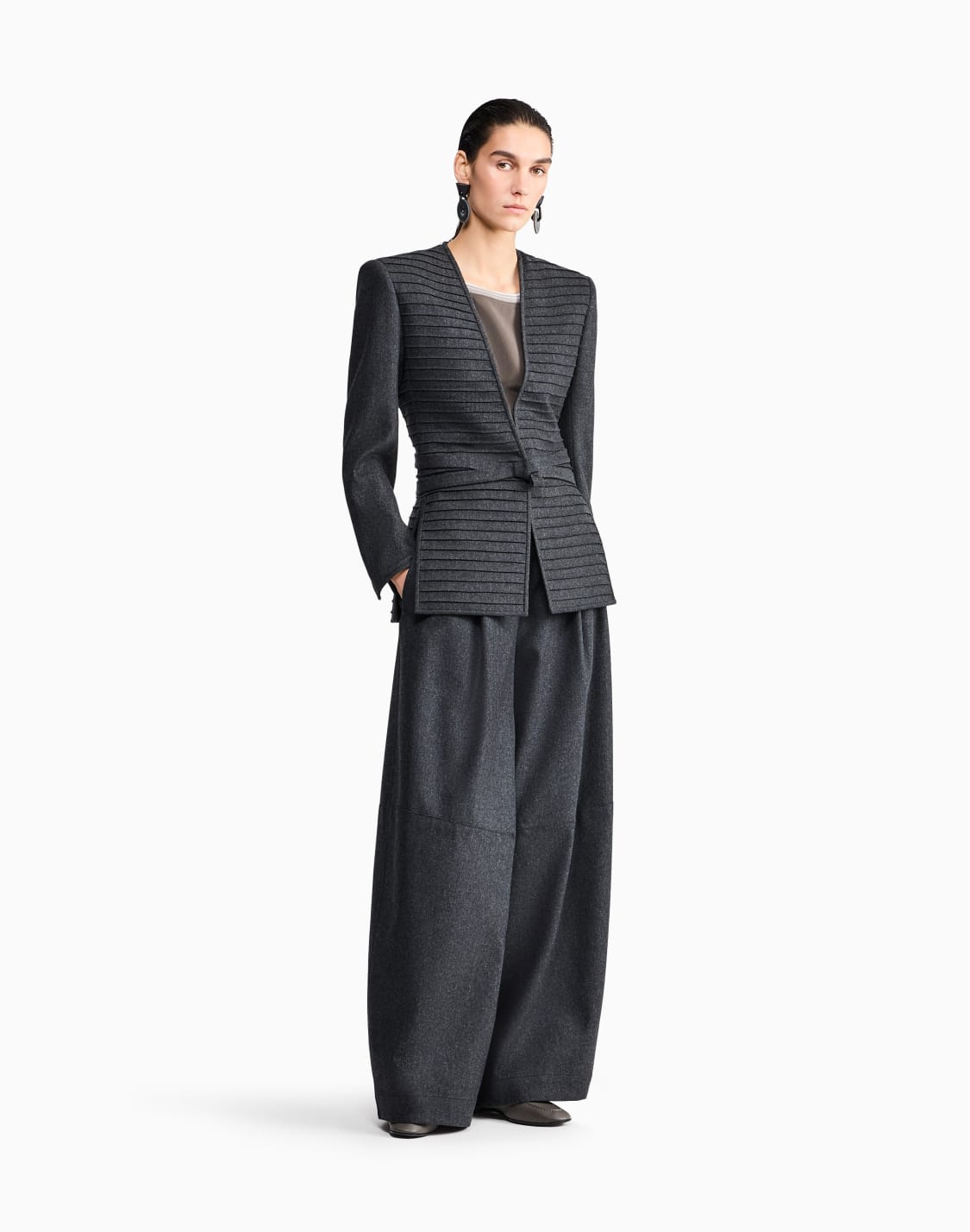 wide-leg-trousers-in-bonded-wool-and-cashmere-flannel-grey--giorgio-armani