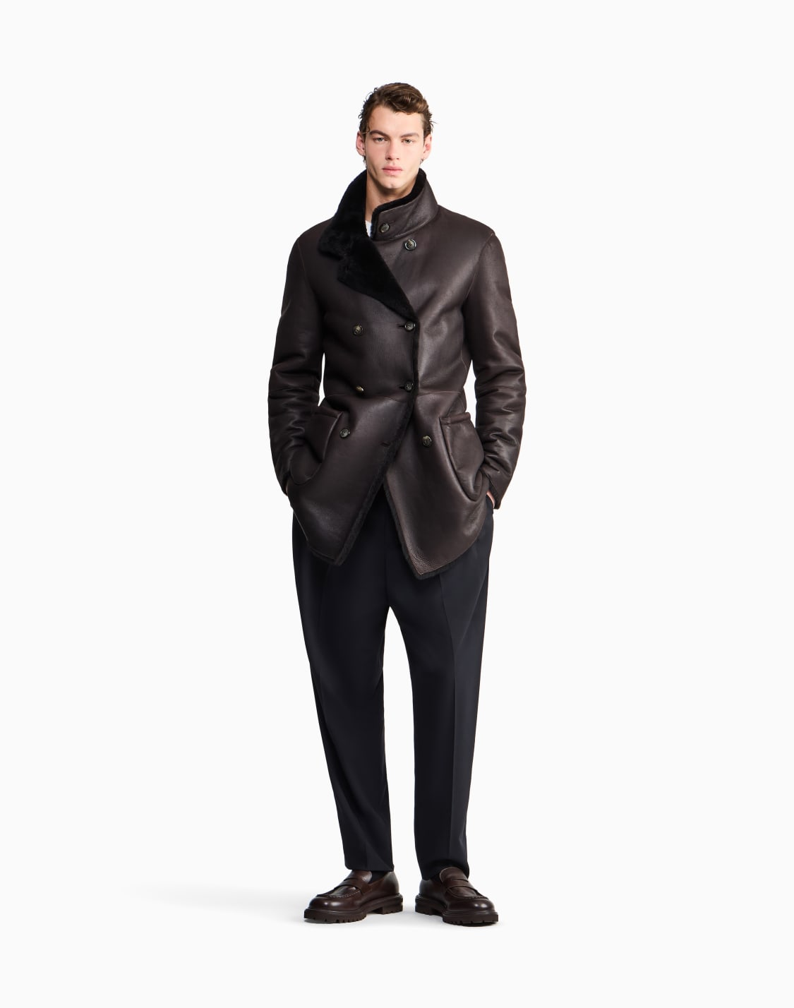 doppelreihiger-wende-caban-aus-schaffell-braun--giorgio-armani